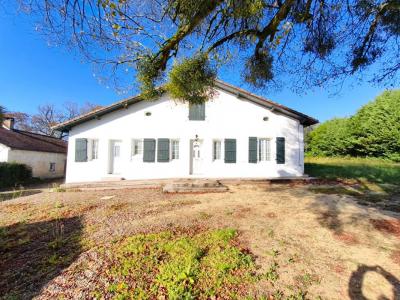 For sale Poyartin 4 rooms 154 m2 Landes (40380) photo 1