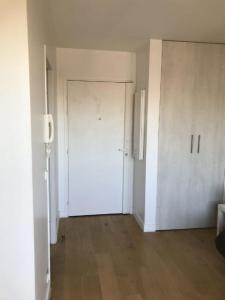 Louer Appartement Levallois-perret 1117 euros