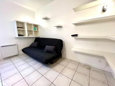 For rent Paris-15eme-arrondissement 1 room 11 m2 Paris (75015) photo 0