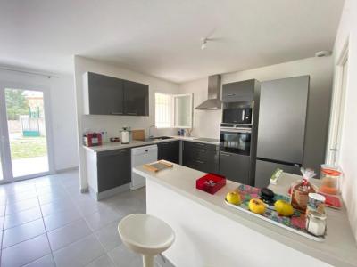 Louer Maison 104 m2 Nimes