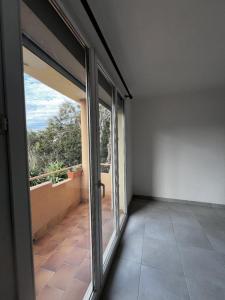 For sale Agde 3 rooms 59 m2 Herault (34300) photo 0