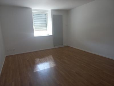 Louer Appartement 93 m2 Port-sur-saone