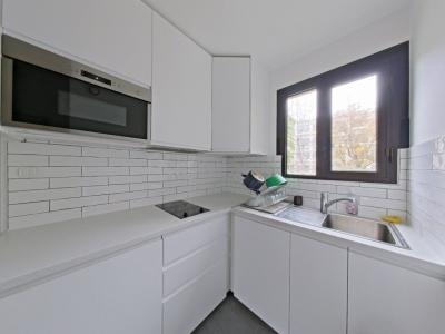 For rent Paris-15eme-arrondissement 1 room 28 m2 Paris (75015) photo 3