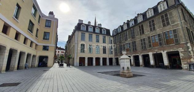 For sale Pau 12 rooms 399 m2 Pyrenees atlantiques (64000) photo 0