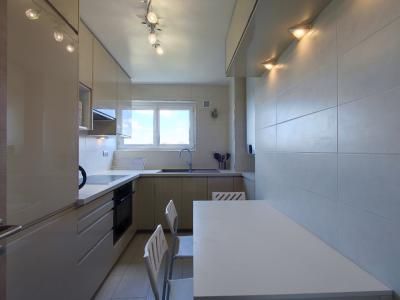 For rent Paris-19eme-arrondissement 4 rooms 17 m2 Paris (75019) photo 2