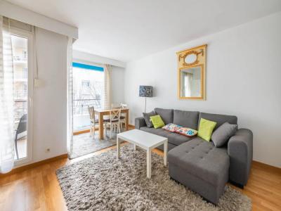 For sale Courbevoie 2 rooms 45 m2 Hauts de Seine (92400) photo 0