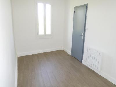 For sale CENTRE VILLE 3 rooms 63 m2 Herault (34150) photo 2