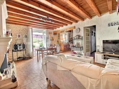 For sale Gibourne 4 rooms 96 m2 Charente maritime (17160) photo 0