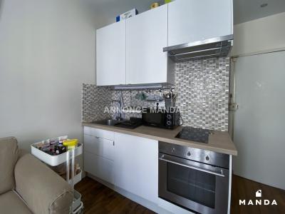 Louer Appartement Paris-17eme-arrondissement Paris