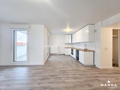Louer Appartement 66 m2 Aubervilliers