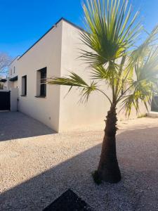 For sale Serignan 4 rooms 86 m2 Herault (34410) photo 2