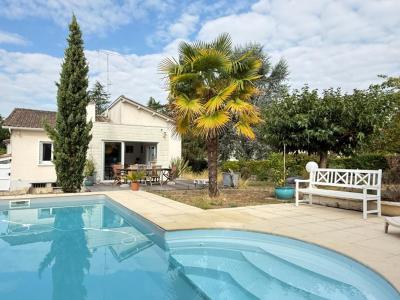 Acheter Maison 110 m2 Saint-yrieix-sur-charente