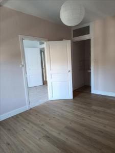 Louer Appartement Chatelguyon 392 euros