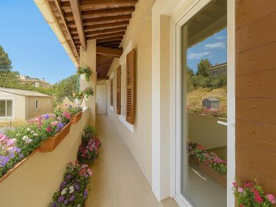 For sale Roquefort-la-bedoule 3 rooms 39 m2 Bouches du Rhone (13830) photo 0