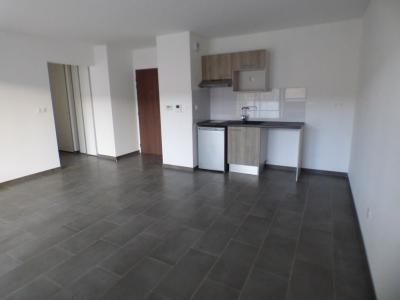 Louer Appartement 49 m2 Rochelle