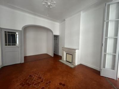 Louer Appartement 76 m2 Marseille-1er-arrondissement
