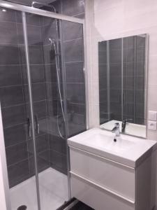 Annonce Location 2 pices Appartement Courbevoie 92