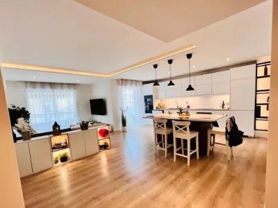 Louer Appartement Cagnes-sur-mer 1880 euros