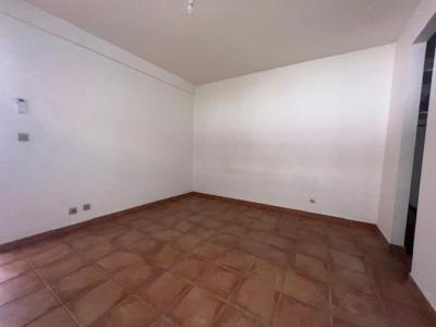 Louer Appartement Schoelcher 850 euros