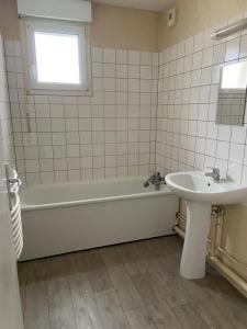 Louer Appartement 58 m2 Stiring-wendel