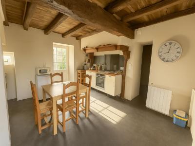 For sale 4 rooms 88 m2 Vendee (85200) photo 3