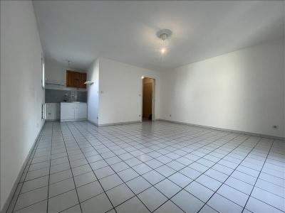For rent Grenoble 1 room 30 m2 Isere (38000) photo 0