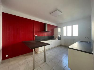 For sale Quimper 3 rooms 88 m2 Finistere (29000) photo 3