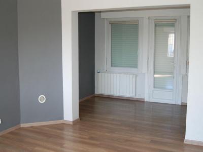 For rent Perenchies 5 rooms 72 m2 Nord (59840) photo 4