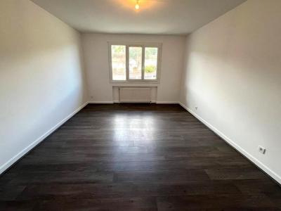 For sale Oyonnax 5 rooms 142 m2 Ain (01100) photo 1