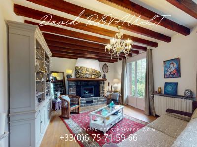 For sale Plumelec 9 rooms 180 m2 Morbihan (56420) photo 2