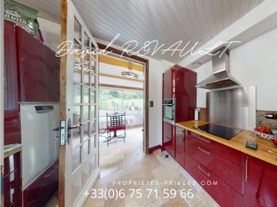 For sale Plumelec 9 rooms 180 m2 Morbihan (56420) photo 3