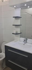 For rent Gosier 1 room 30 m2 Guadeloupe (97190) photo 2