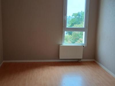 For sale Montfort-sur-meu 3 rooms 67 m2 Ille et vilaine (35160) photo 2