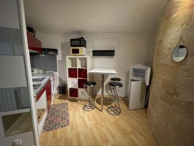 For rent Bordeaux 1 room 31 m2 Gironde (33000) photo 1