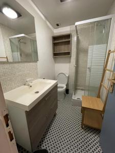 For rent Bordeaux 1 room 31 m2 Gironde (33000) photo 2