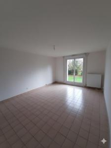 For sale Combree 4 rooms 84 m2 Maine et loire (49520) photo 2