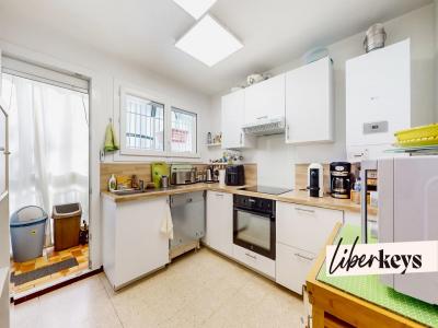 For sale Nimes 3 rooms 70 m2 Gard (30900) photo 4