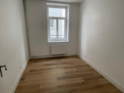 Louer Appartement Ban-saint-martin 860 euros