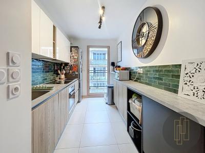 Louer Appartement Lyon-6eme-arrondissement 1360 euros