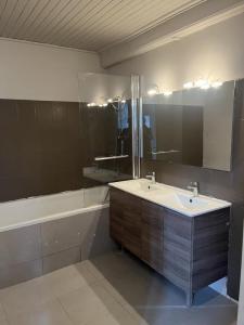 Louer Appartement Couzon-au-mont-d'or Rhone