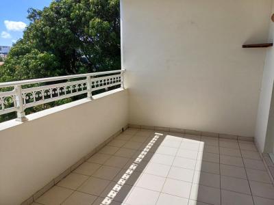 Louer Bureau Sainte-clotilde 15120 euros