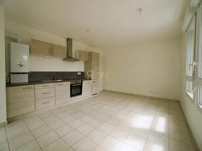 For sale Venissieux 2 rooms 43 m2 Rhone (69200) photo 2