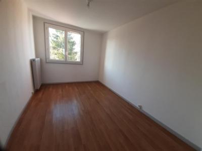 Louer Appartement Luxeuil-les-bains 461 euros