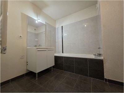 For rent Montpellier 3 rooms 63 m2 Herault (34080) photo 1
