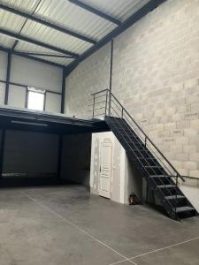 Acheter Commerce 151 m2 Venissieux