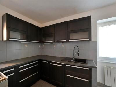 For sale Saint-ambroix 4 rooms 114 m2 Gard (30500) photo 3