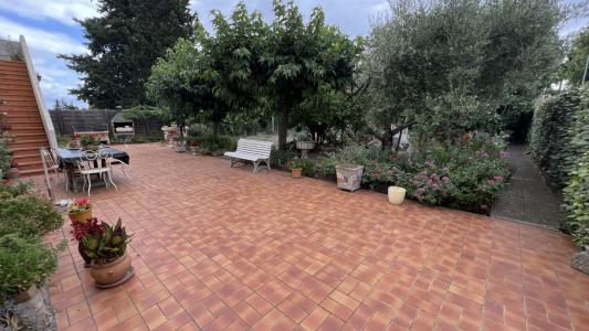 For sale 6 rooms 130 m2 Aude (11200) photo 2