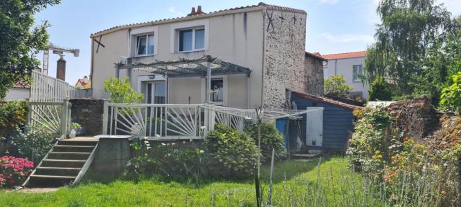 For sale Loroux-bottereau 6 rooms 154 m2 Loire atlantique (44430) photo 0