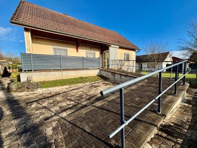 For sale Dorans 4 rooms 93 m2 Belfort (90400) photo 1