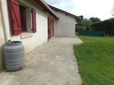 For sale Labastide-villefranche 4 rooms 71 m2 Pyrenees atlantiques (64270) photo 2